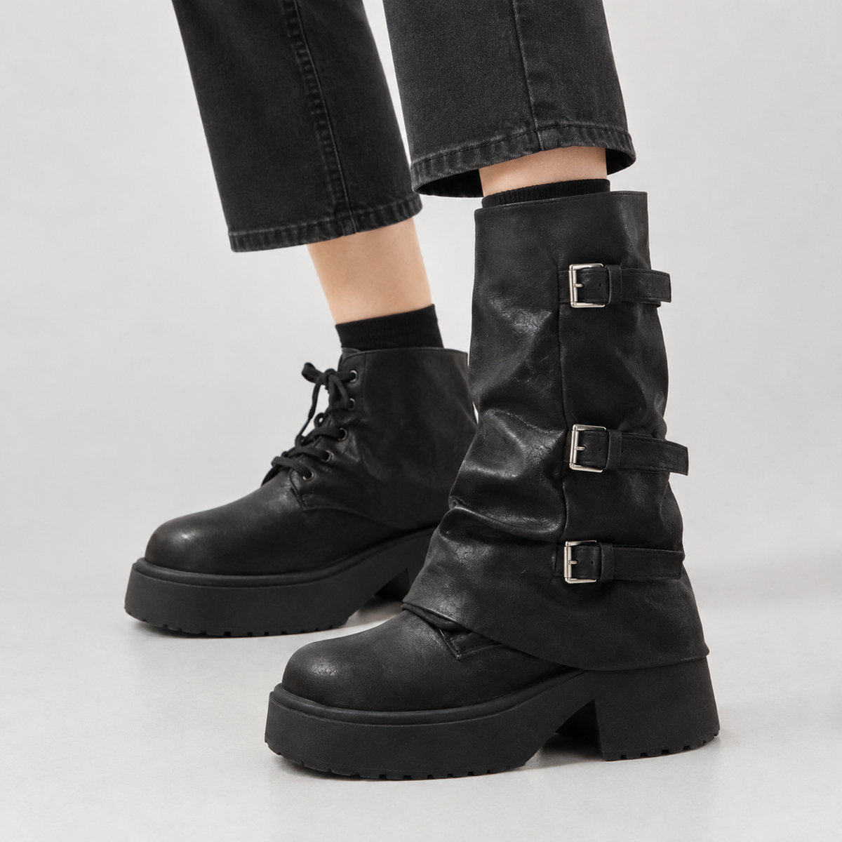 Bampton Convertible Boots - Black
