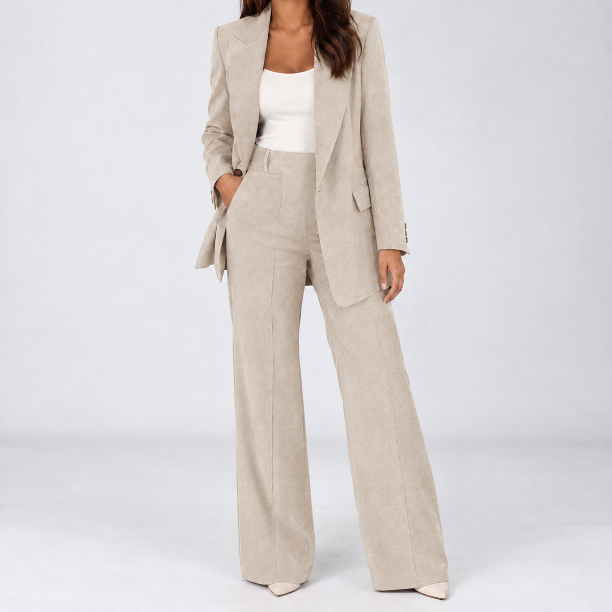Winster Tailored Suit - Beige