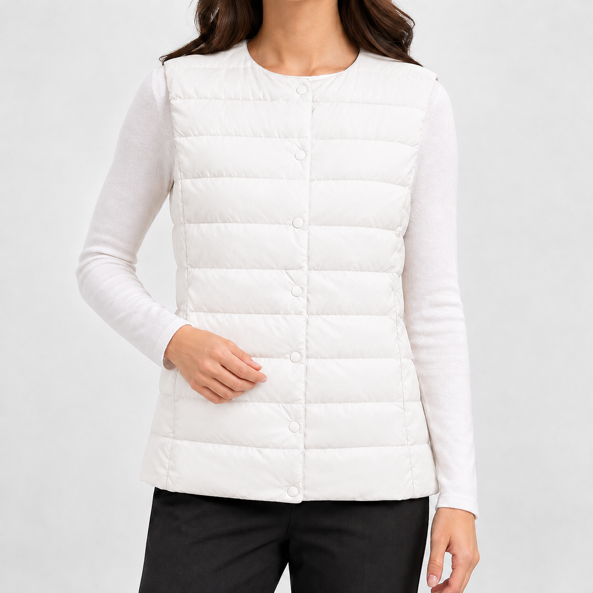 Duntisbourne Cashmere Vest - White