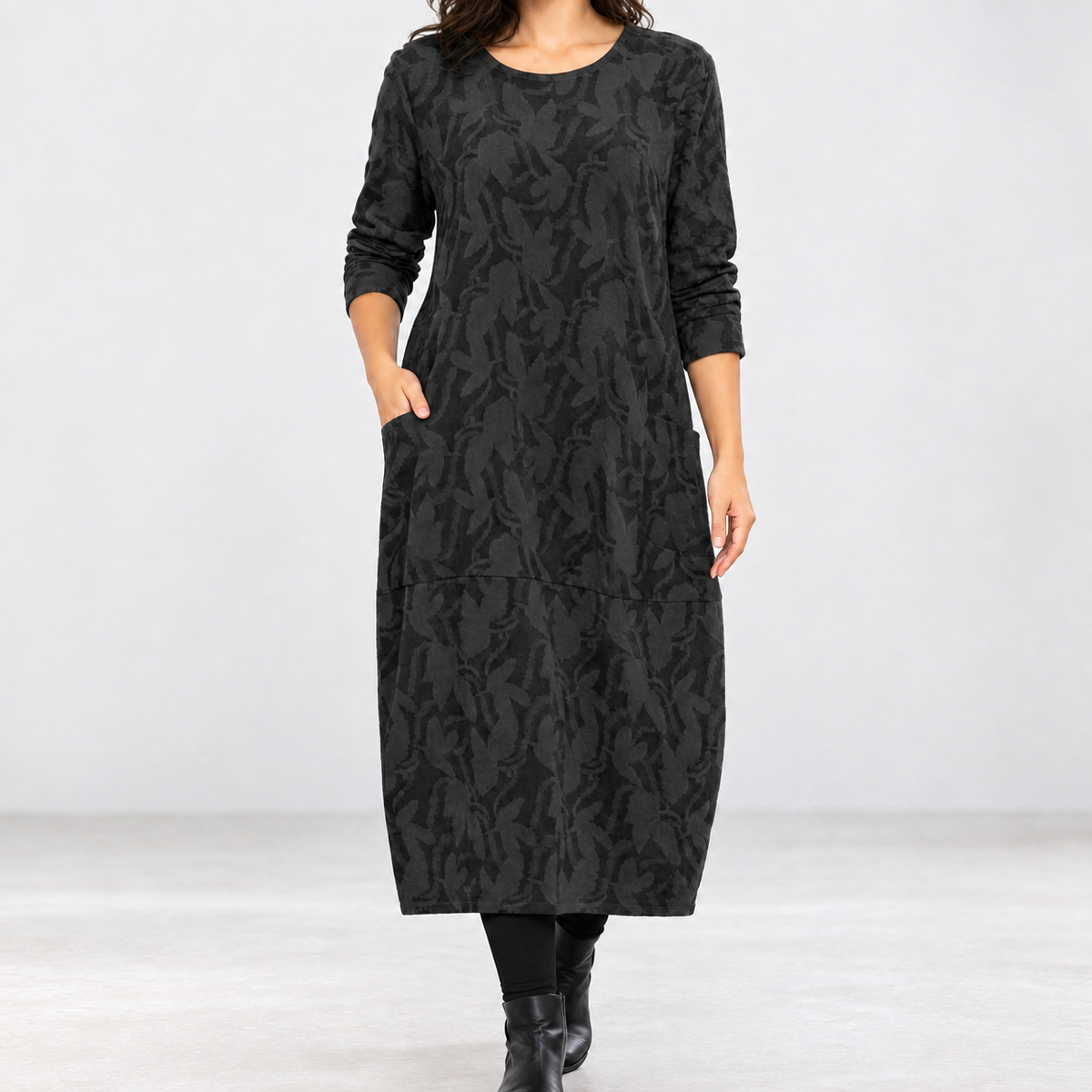 Alma Cocoon Midi Dress - Black