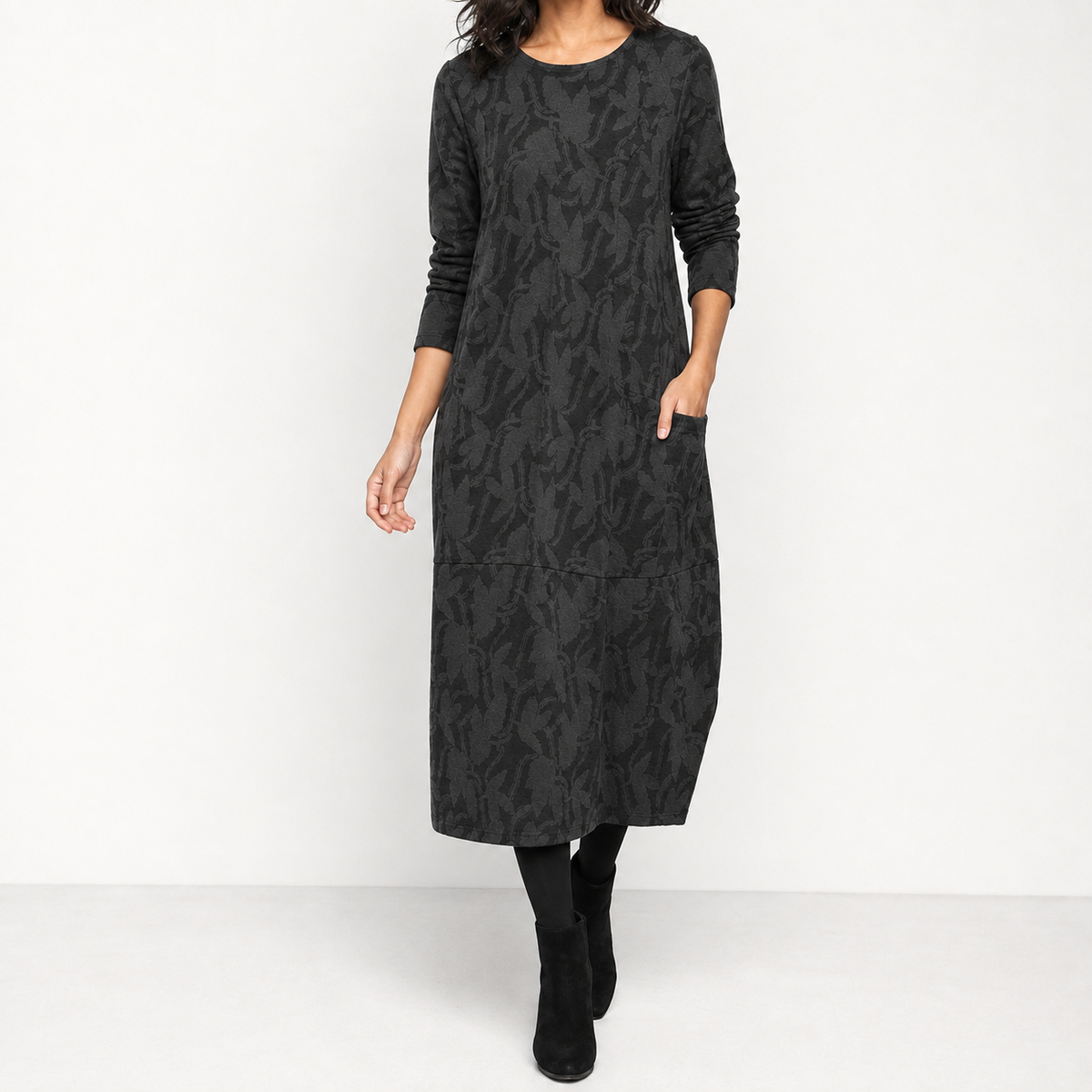 Alma Cocoon Midi Dress - Black