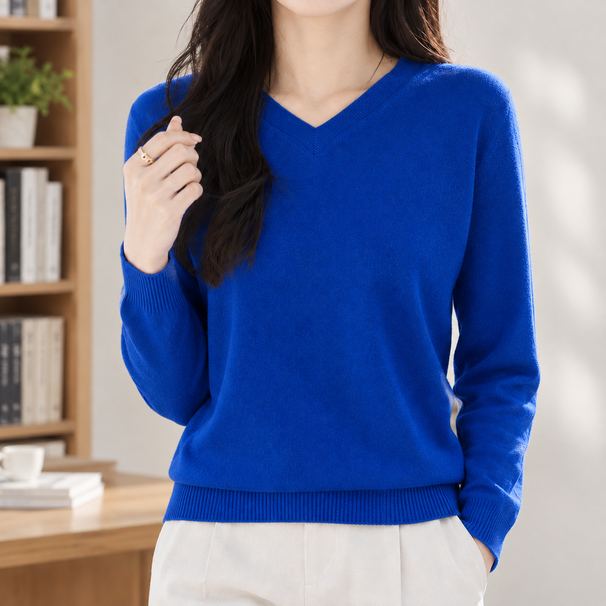 Benniworth V Neck Sweater - Sapphire Blue