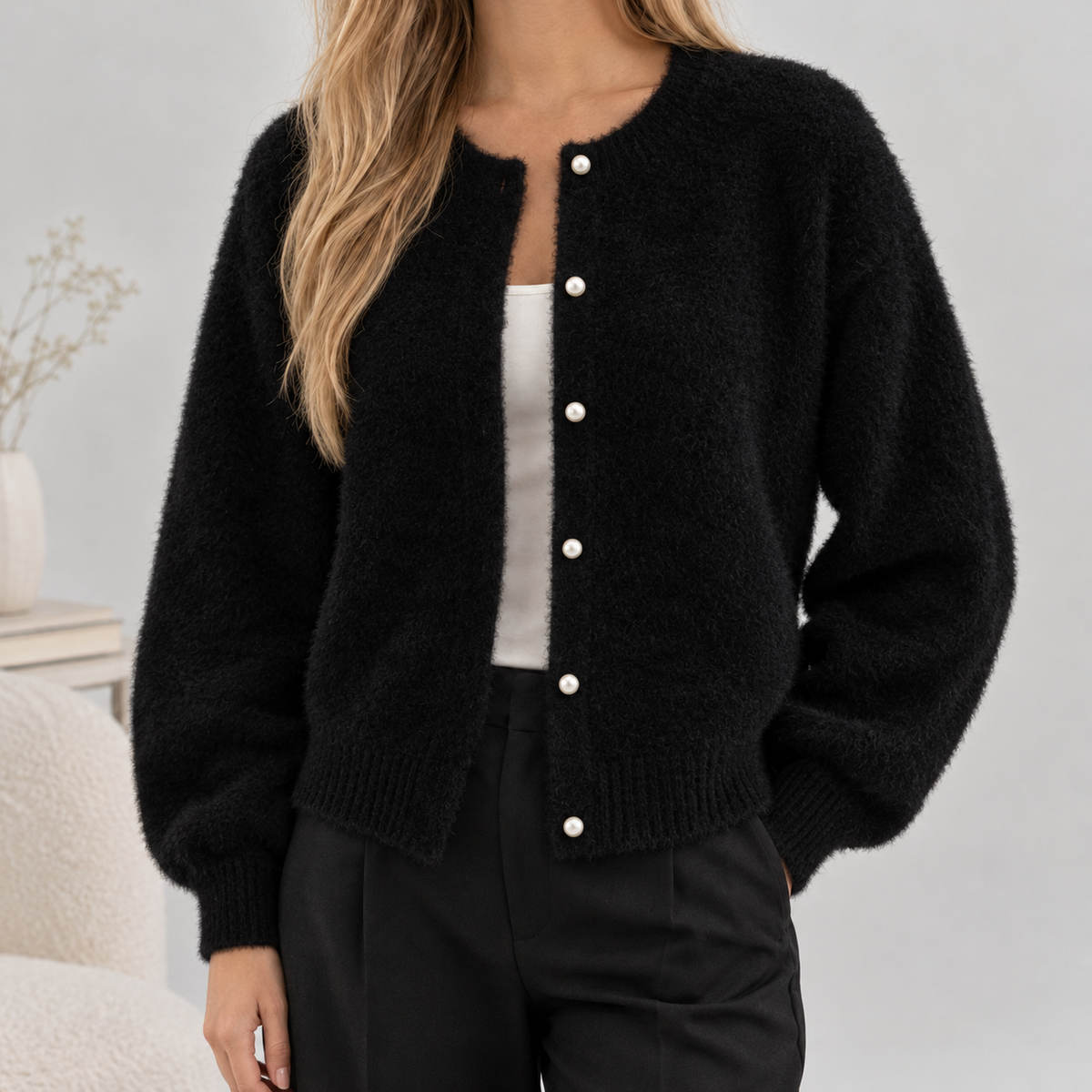 Beckering Pearl Cardigan - Black