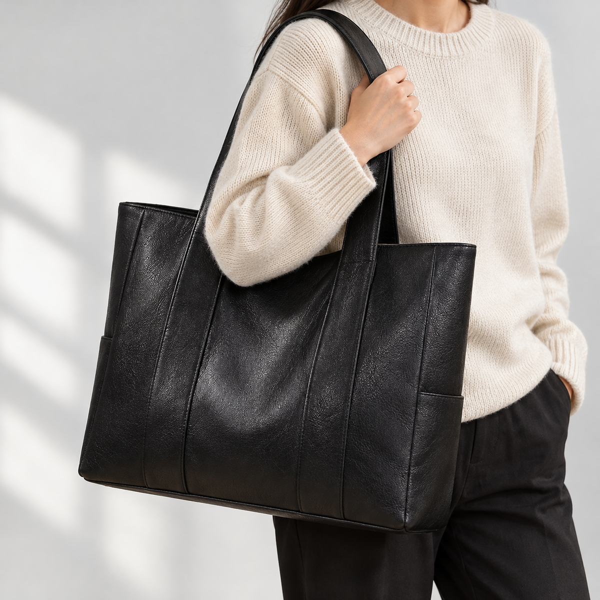 Peebles Spacious Tote - Black