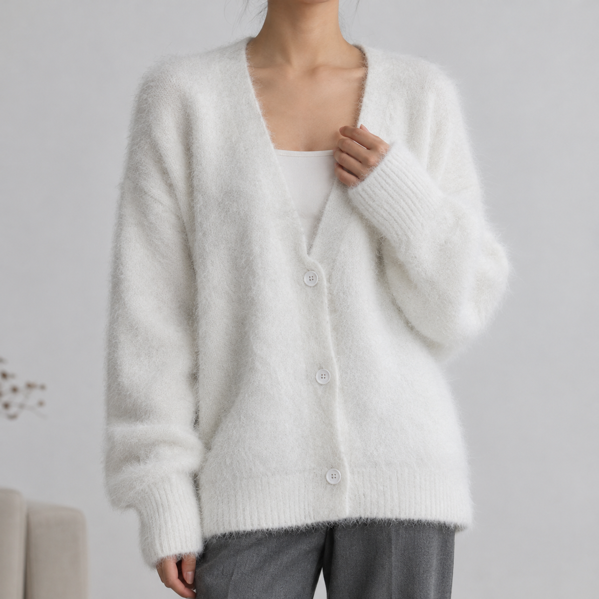 Beelsby Fuzzy Cardigan - Off White