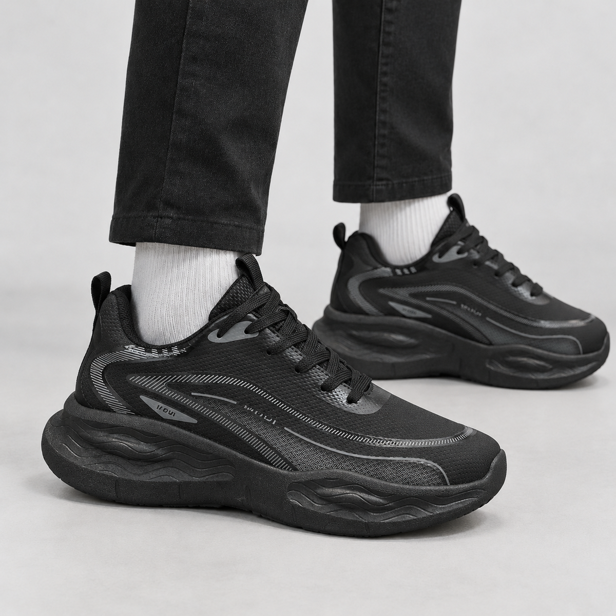 Blawith Chunky Sole Sneakers - Black Gray