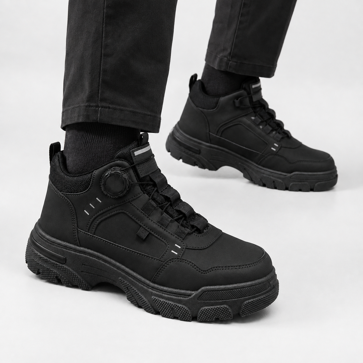 Everley Chunky Sneakers - Black