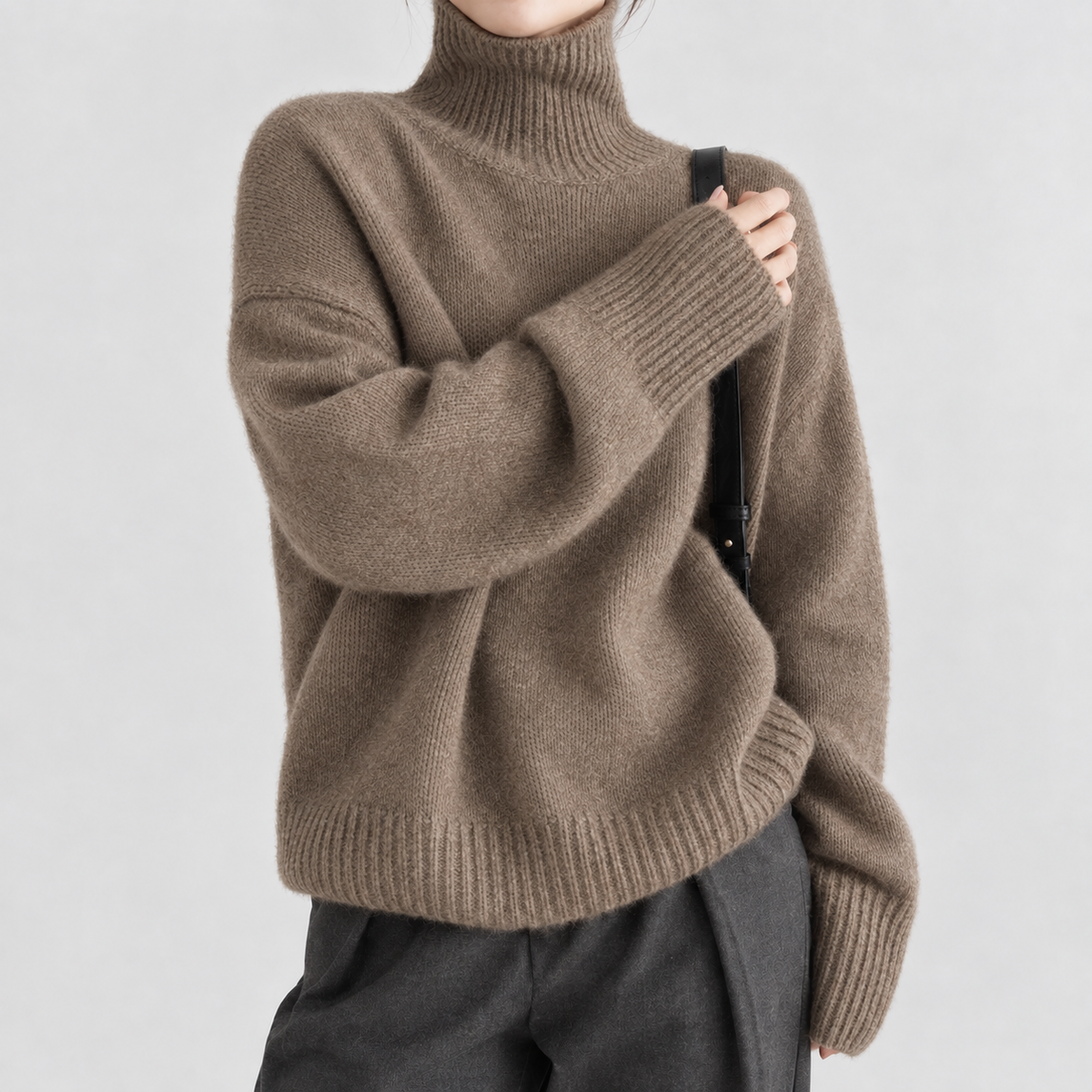 Monsal Turtleneck Sweater - Brown